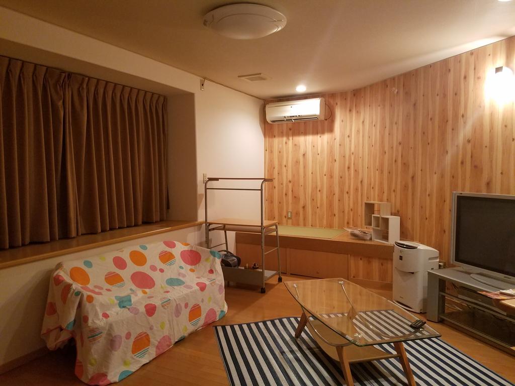 Villa M Guesthouse Kanazawa Extérieur photo